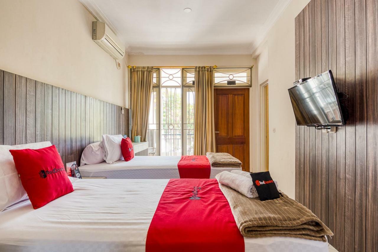 Reddoorz Near Untag Surabaya Ξενοδοχείο Εξωτερικό φωτογραφία